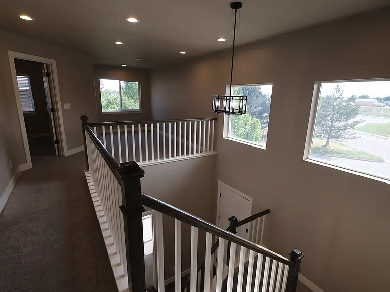 160 Chapel Hill Cir — Photo 13