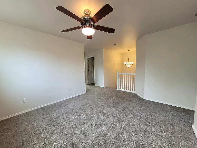4738 Grumman St — Photo 8