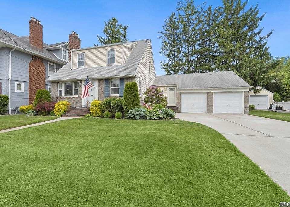 1st image of 30 Norwood Ave