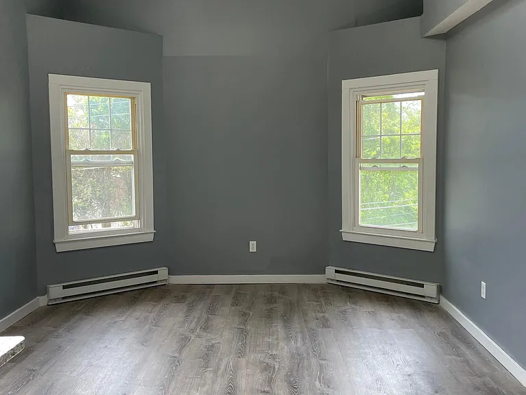481 Williams St #2 — Photo 6