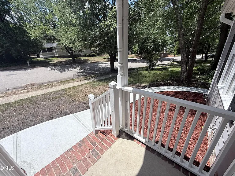 2900 Broadlands Dr — Photo 21