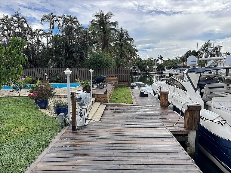 13000 Coronado Ln — Photo 16