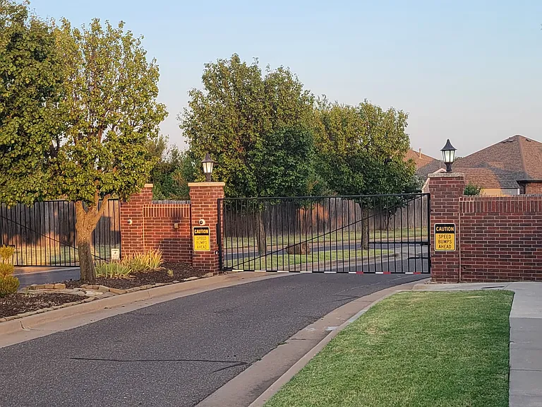 713 Regiment Way — Photo 10