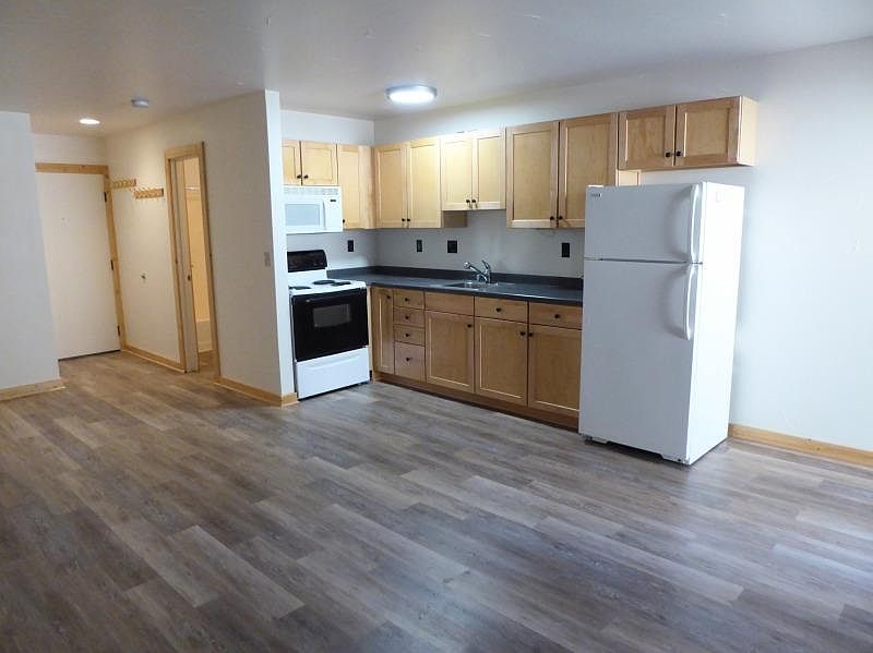 1st image of 1300 Regency Way #46