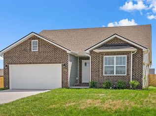 1232 Iris Glen Dr, Clarksville, TN 37042