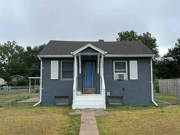 1005 W 9th St, Ogallala, NE 69153