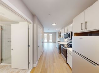 250 Centre St #417, Roxbury, MA 02119