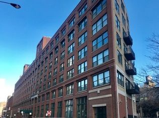 411 W Ontario St APT 101, Chicago, IL 60654