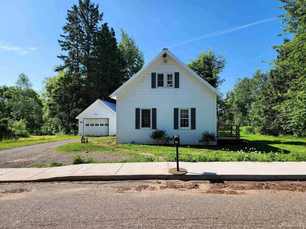 3101 Fish Lake Rd E, Champion, MI 49814