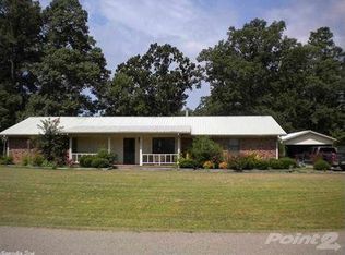 705 Post Oak Dr, El Dorado, AR 71730