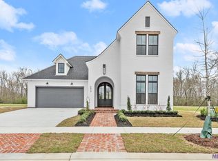 8649 Greenbrier Cove Rd, Baton Rouge, LA 70817