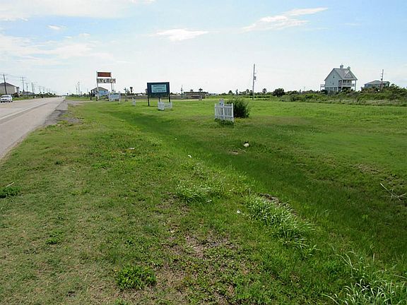 2nd image of 1741 Highway 87
