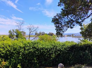 2902 Hastings Shore Ln, Redwood City, CA 94065