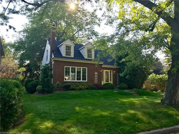 252 Pomona Ave, Burlington, ON L7N 1T1