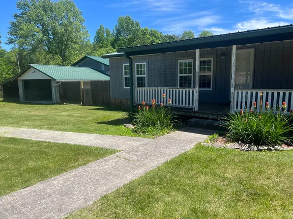 1106 Red Bud Rd, Soddy Daisy, TN 37379