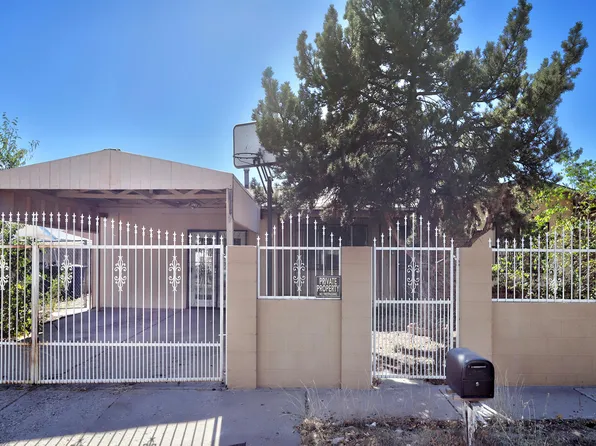 9008 Alvera Ave SW, Albuquerque, NM 87121