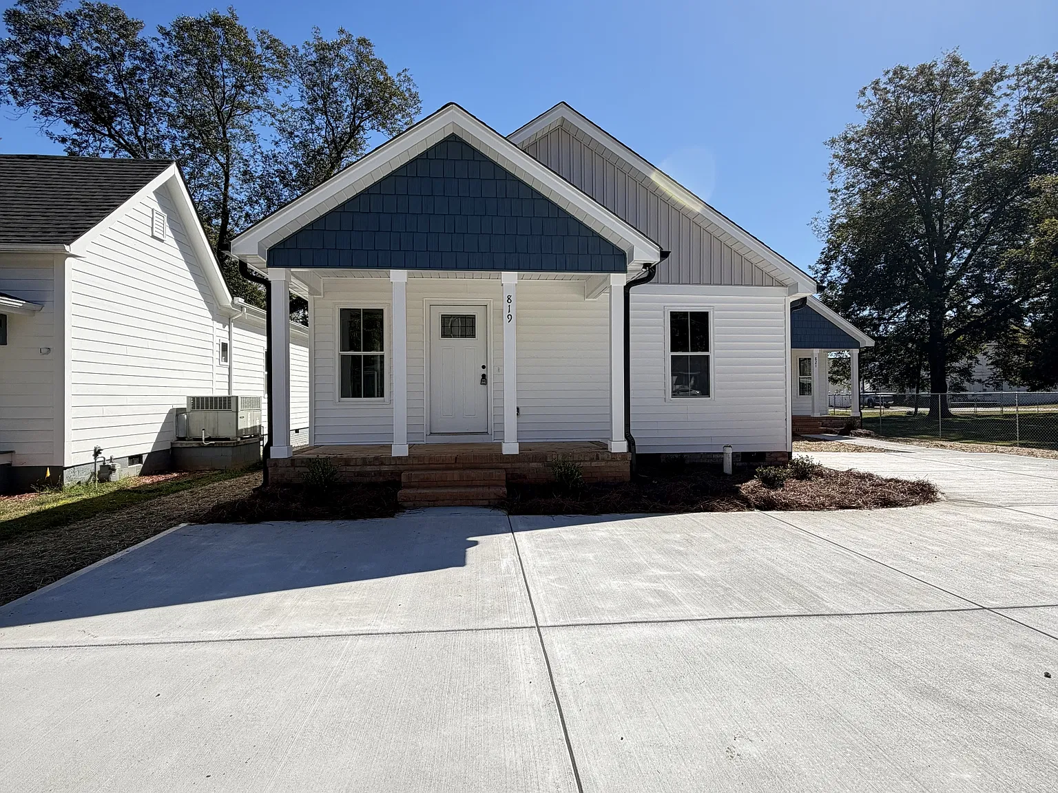 819 South Church Street - 1 — Photo 4