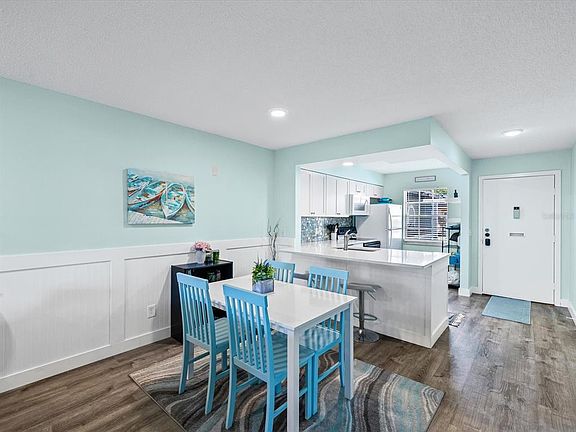 4th image of 3636 Trophy Blvd #3636