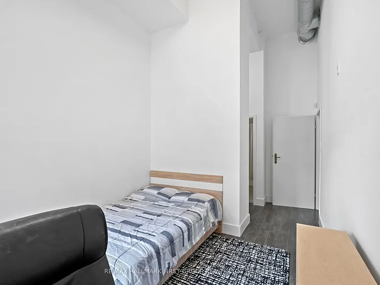 253 Albert St #5 — Photo 10
