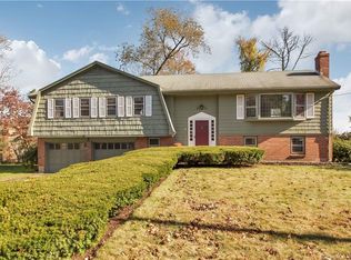 10 Trivet Ln, Wethersfield, CT 06109