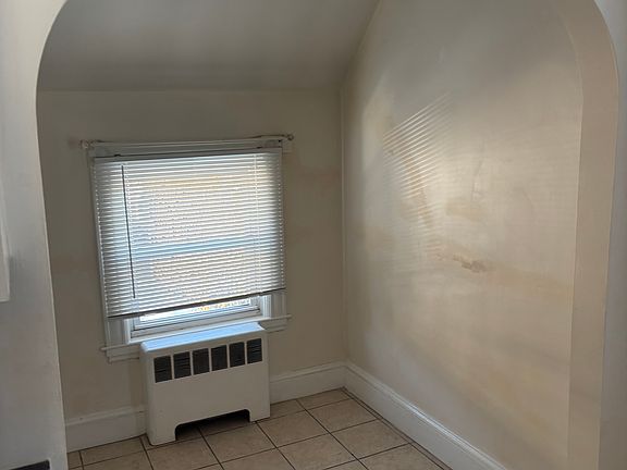 2nd image of 18-20 N High St #3