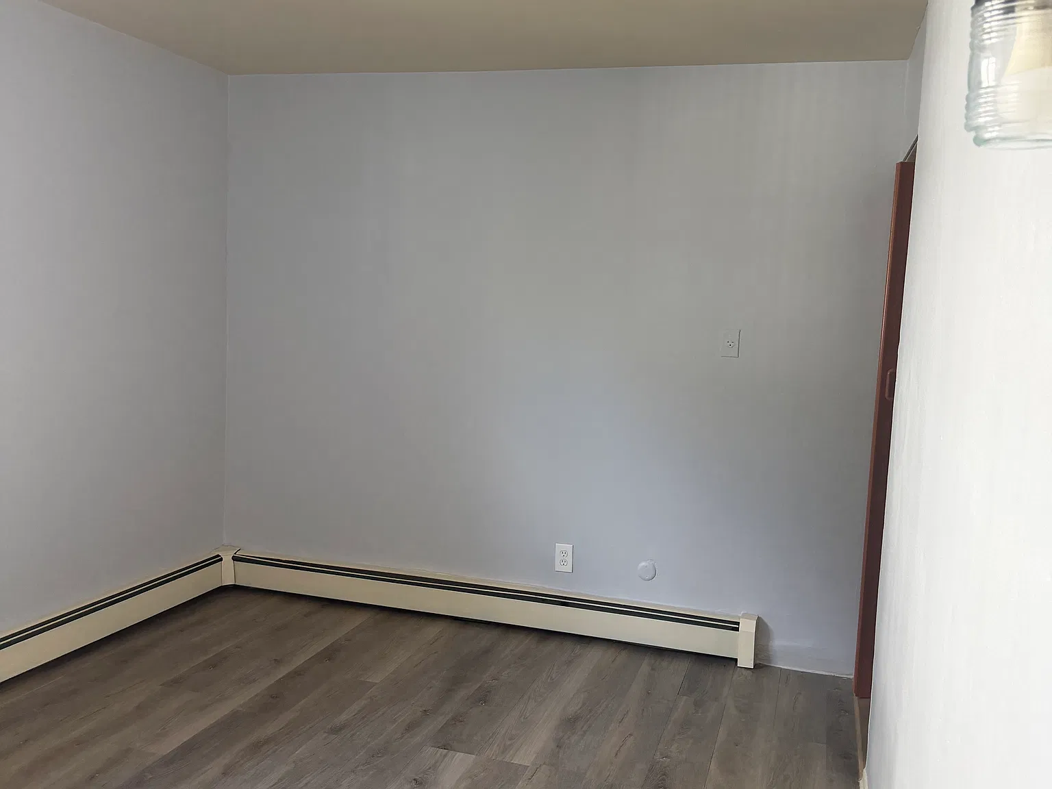 78 Park Ave — Photo 3