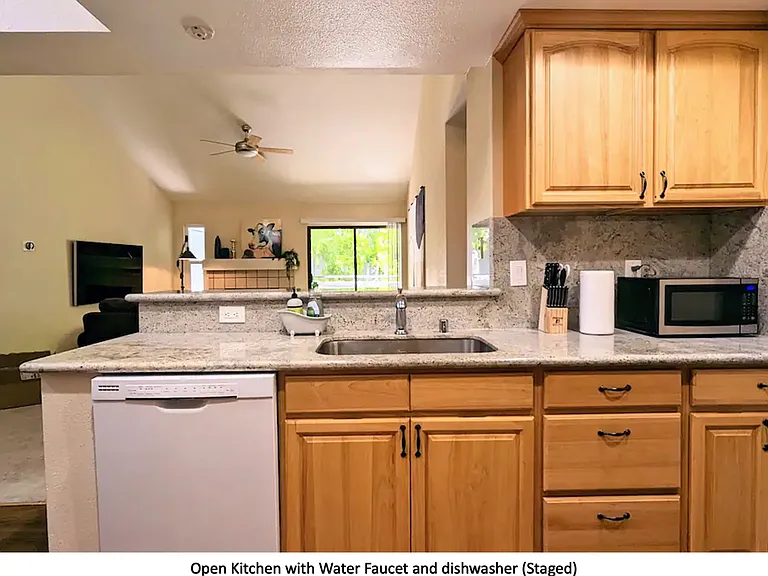 6436 Buena Vista Dr #B — Photo 3