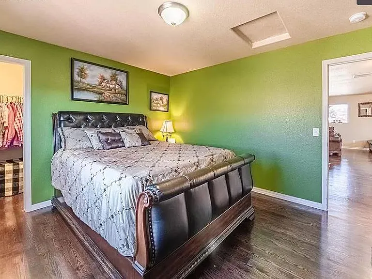2342 Spring Blossom Dr — Photo 22