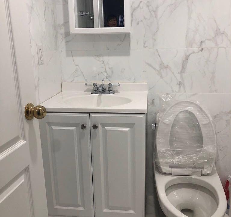 2nd image of 2715 Ericsson St