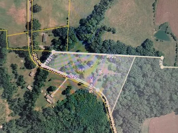 210 Pete Valentine Rd, Puryear, TN 38251