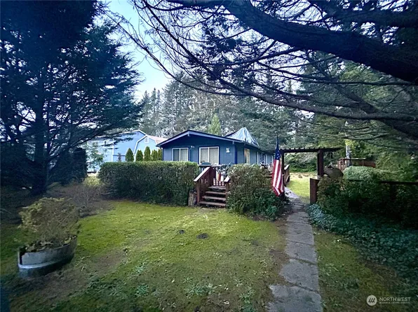 1611 208th Place, Ocean Park, WA 98640