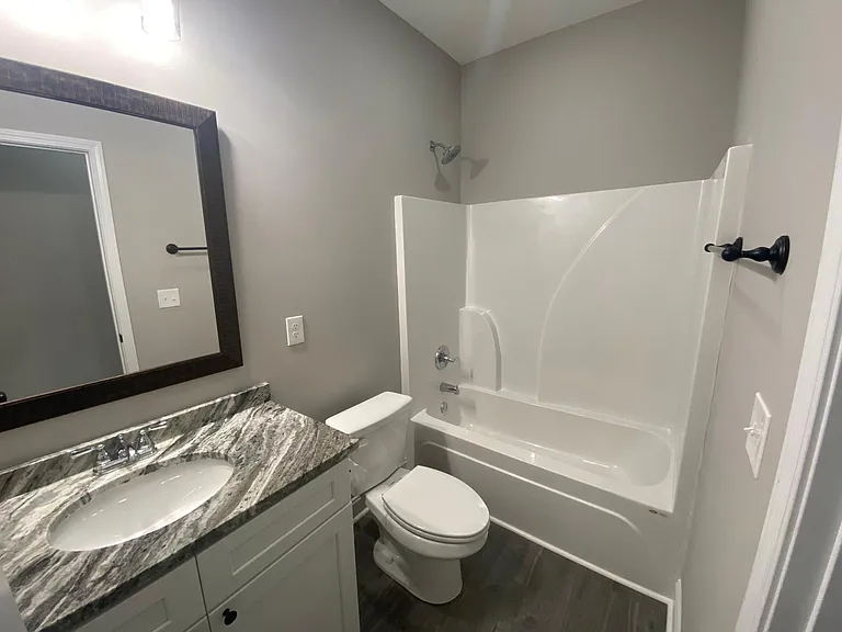 223 Beau Claire Cir — Photo 18