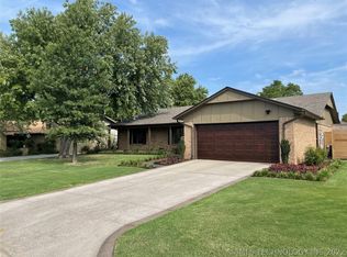 6233 E 49th St, Tulsa, OK 74135