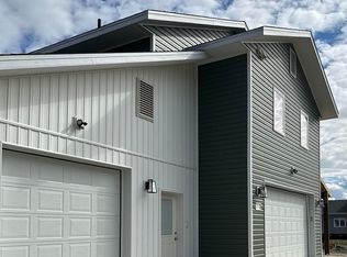 3091 Psalms Blvd, North Pole, AK 99705
