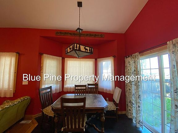 5th image of 1276 N Newton Cir