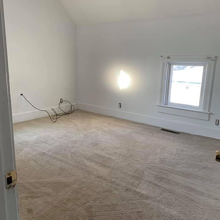 1st image of 214 N Perry St