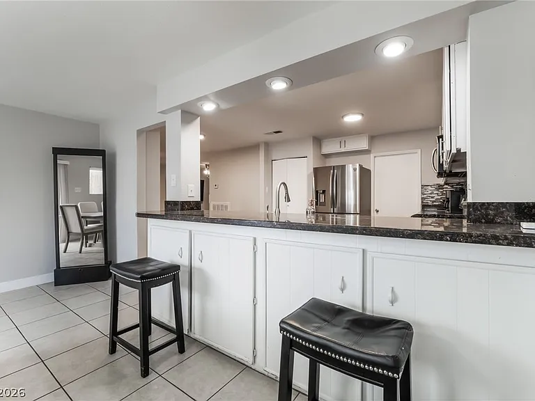 3992 Chinchilla Ave — Photo 16