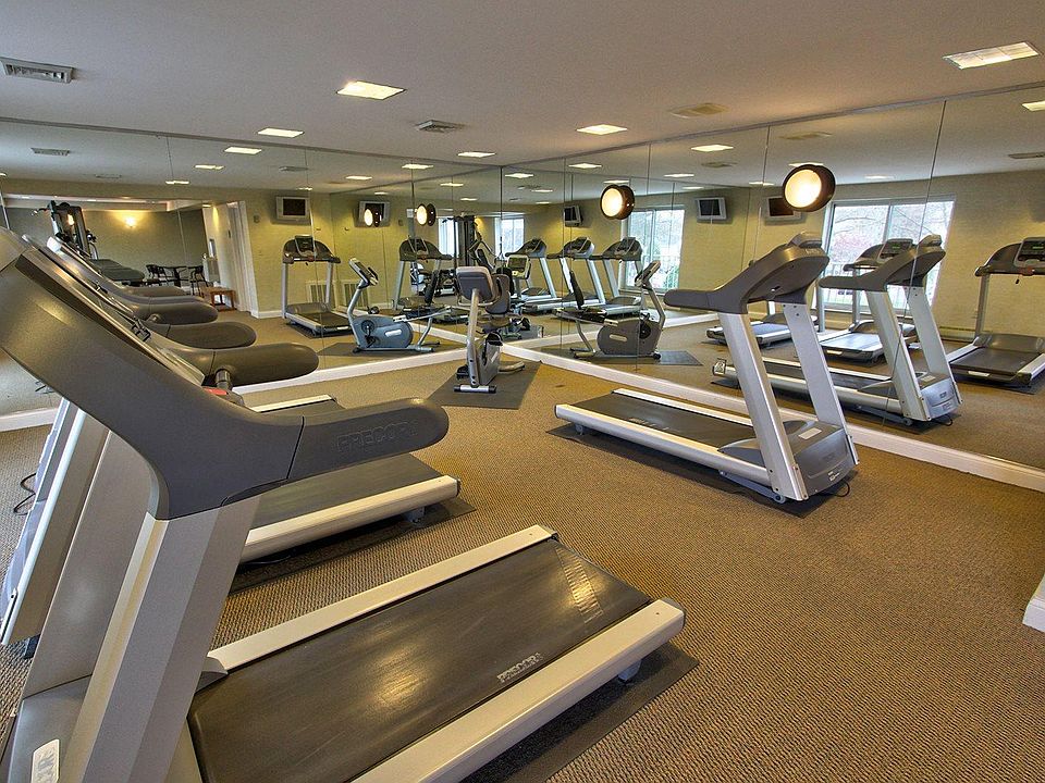 Towers Of Colonie Apartment Rentals Albany, NY Zillow