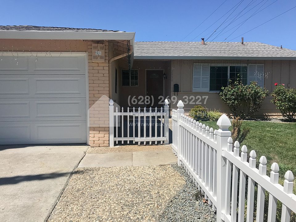 1st image of 2939 Everdale Dr