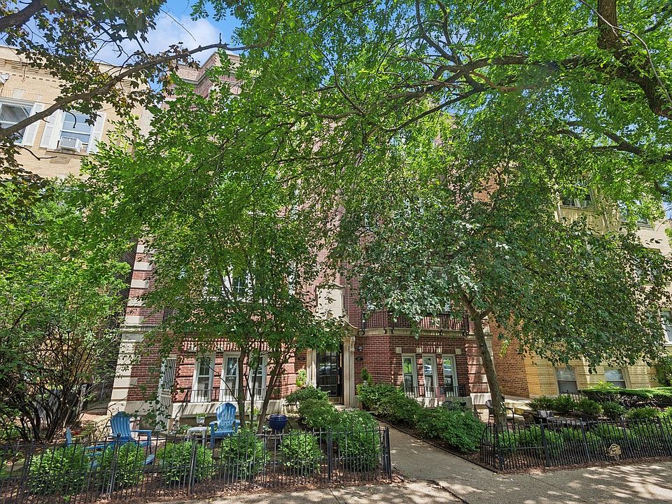 1st image of 927 Hinman Ave APT 1S