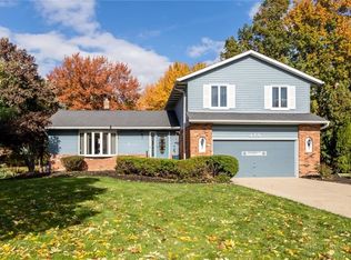 470 Celestia Dr, Richmond Heights, OH