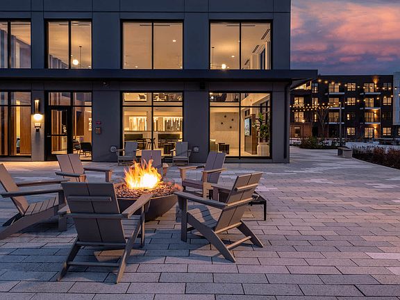 Outdoor Lounge