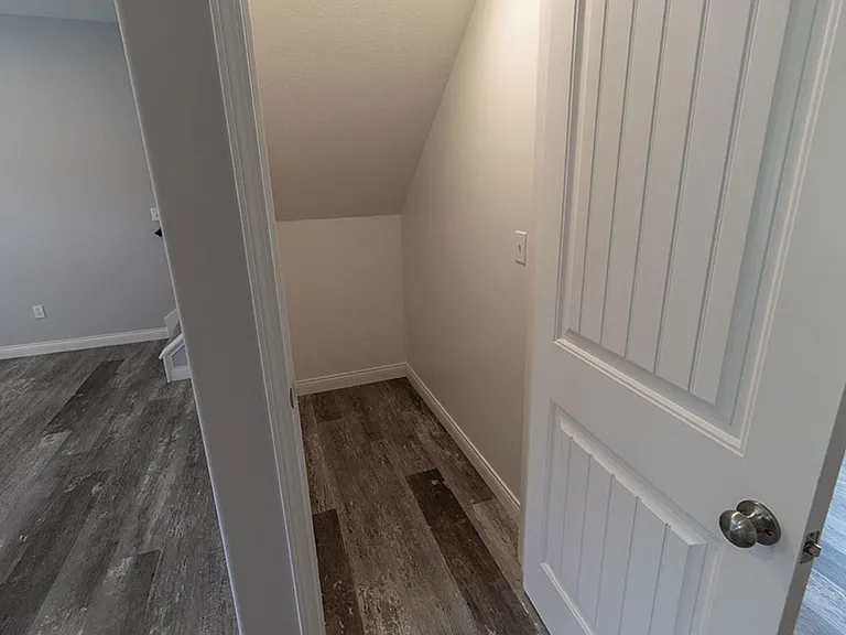 2801 Amberwood Ct — Photo 11