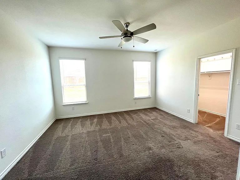 1012 West Dr — Photo 7