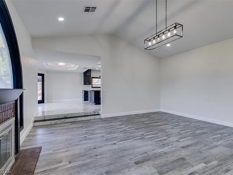 7040 Obannon Dr — Photo 14