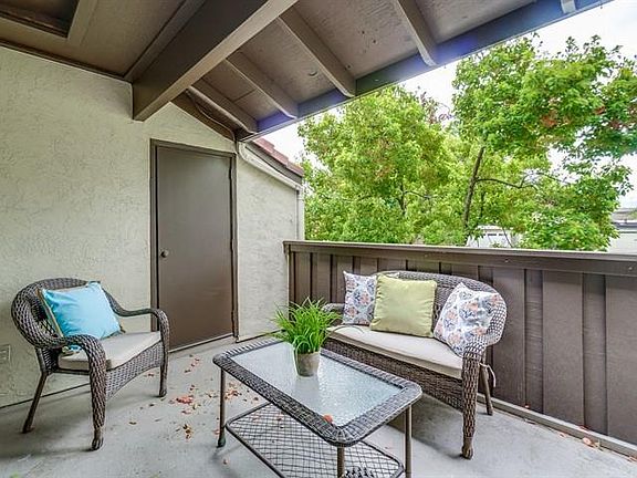 2nd image of 1001 E Evelyn Ave #150