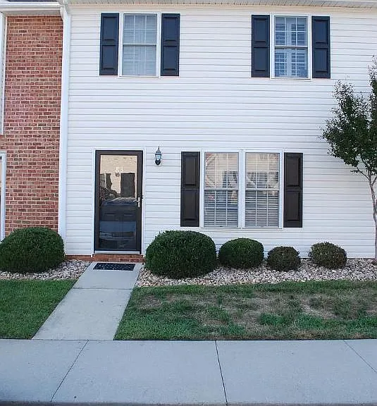 3600 Old Forest Rd #83 — Photo 2