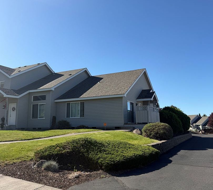 1st image of 5630-5632 N Hills Dr #5634