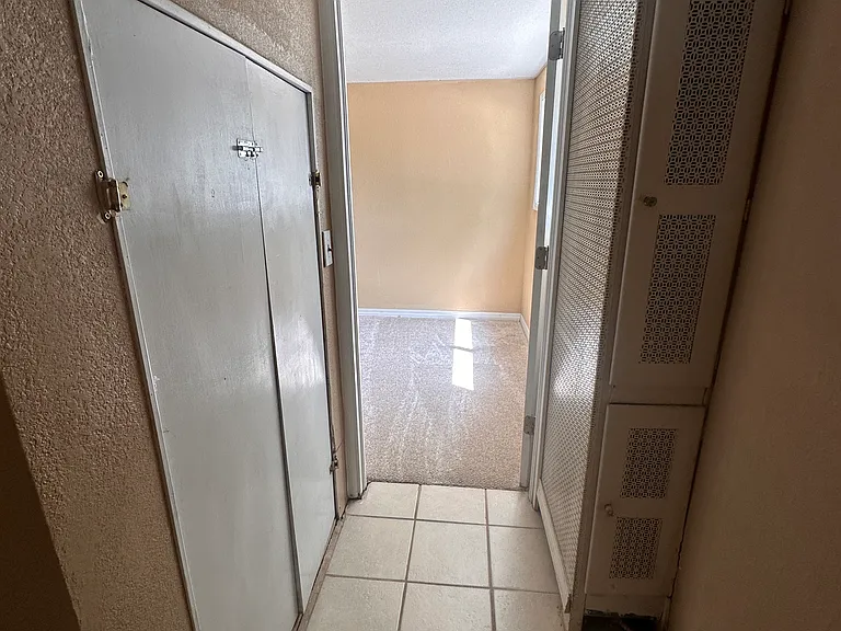 814 Julian St — Photo 30