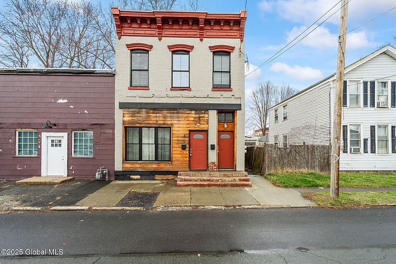4th image of 3 102nd Street